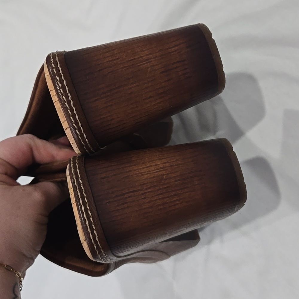 Korks Lori Slip-On Platform Heel Clog Size 10 - image 4